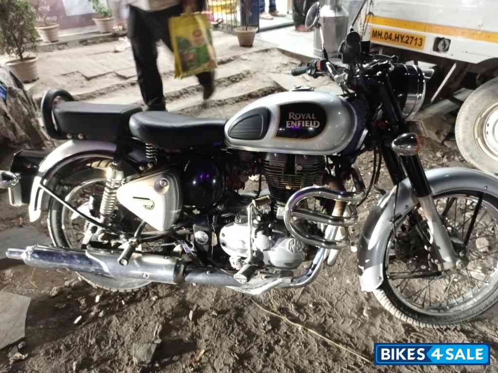 Royal Enfield Classic 350
