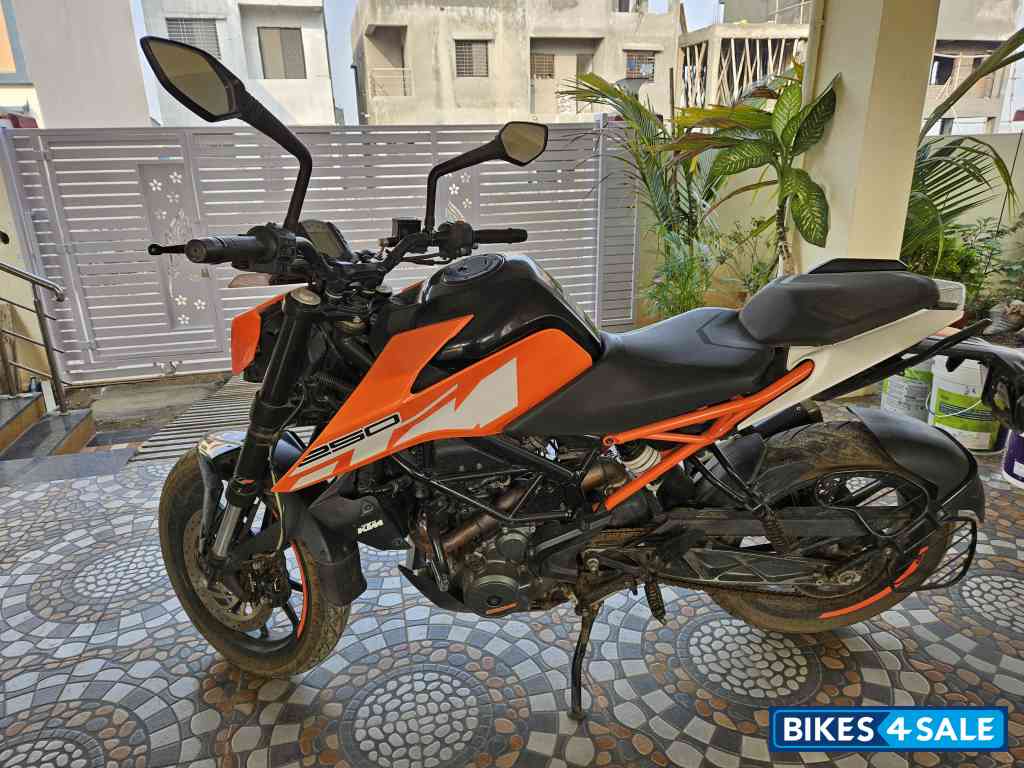 Orange & Black KTM Duke 250