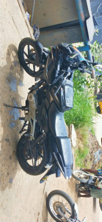 Bajaj Pulsar 220F 2015 Model
