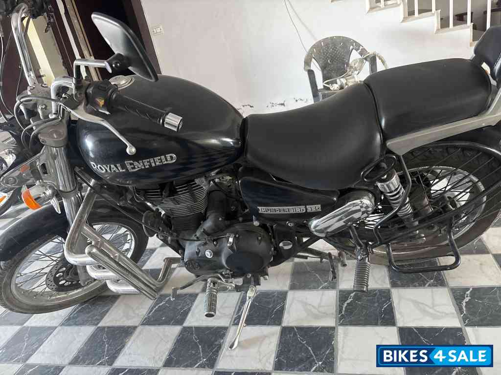 Royal Enfield Thunderbird TwinSpark 350