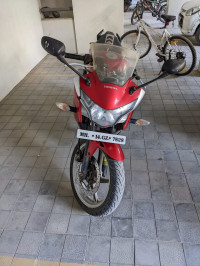 Red Honda CBR 250R