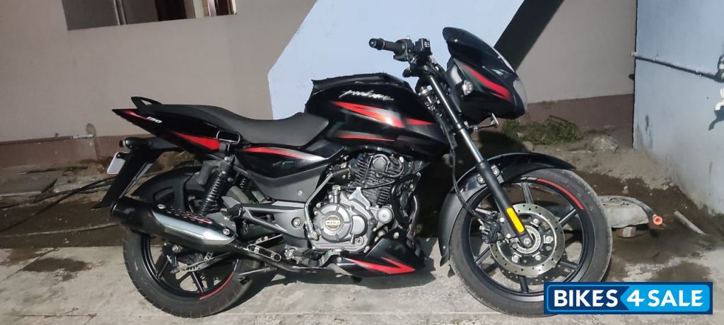 Bajaj Pulsar 150