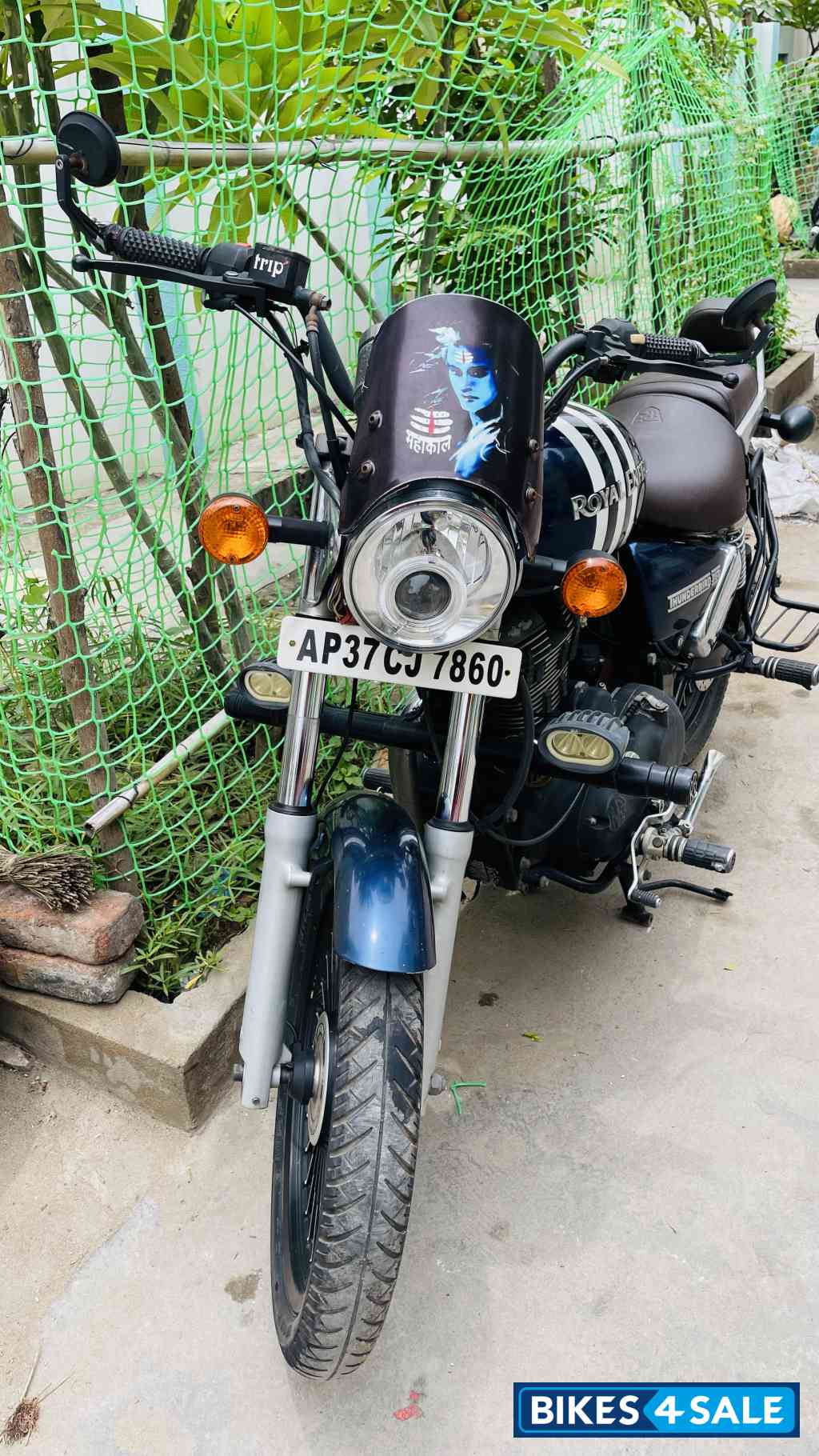 Royal Enfield Thunderbird