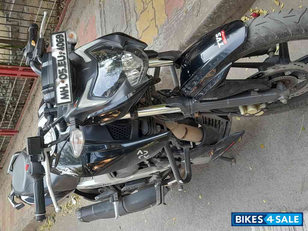 TVS Apache RTR 160 4V