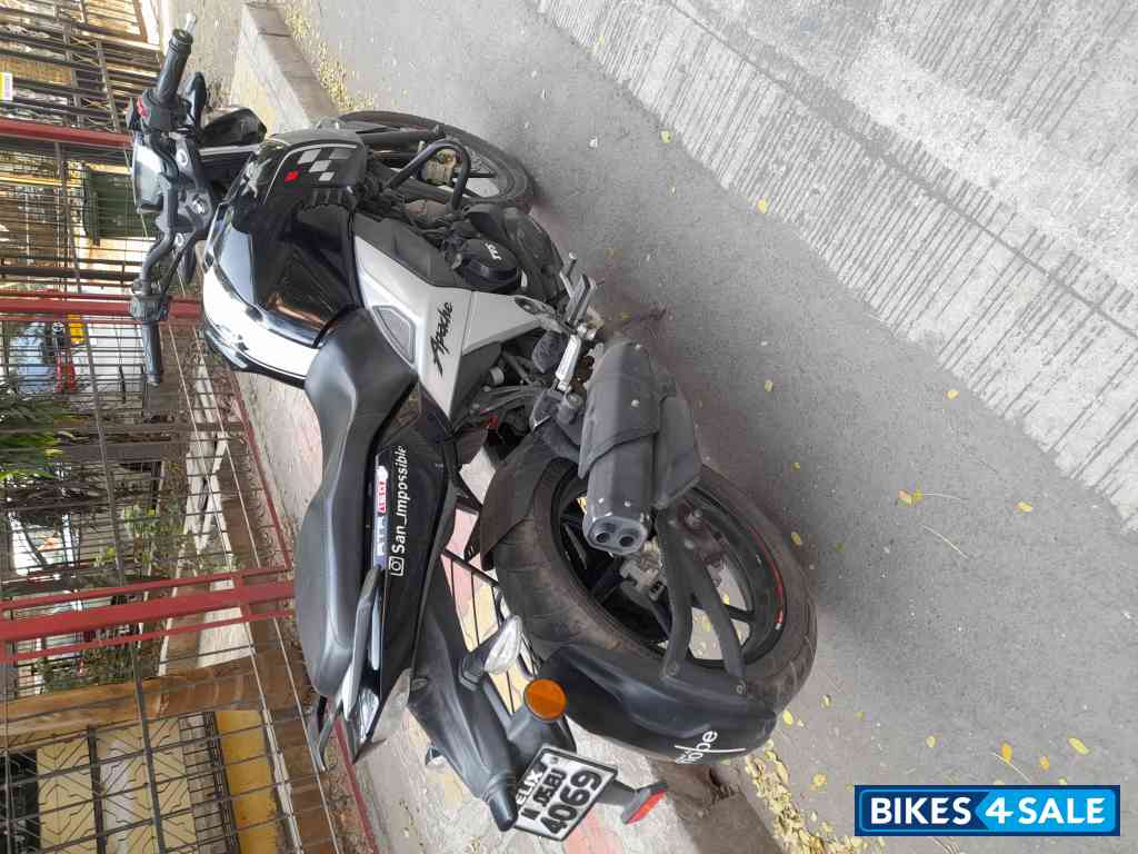 TVS Apache RTR 160 4V