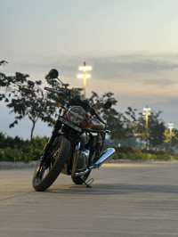 Rocker Red Royal Enfield Continental GT 650