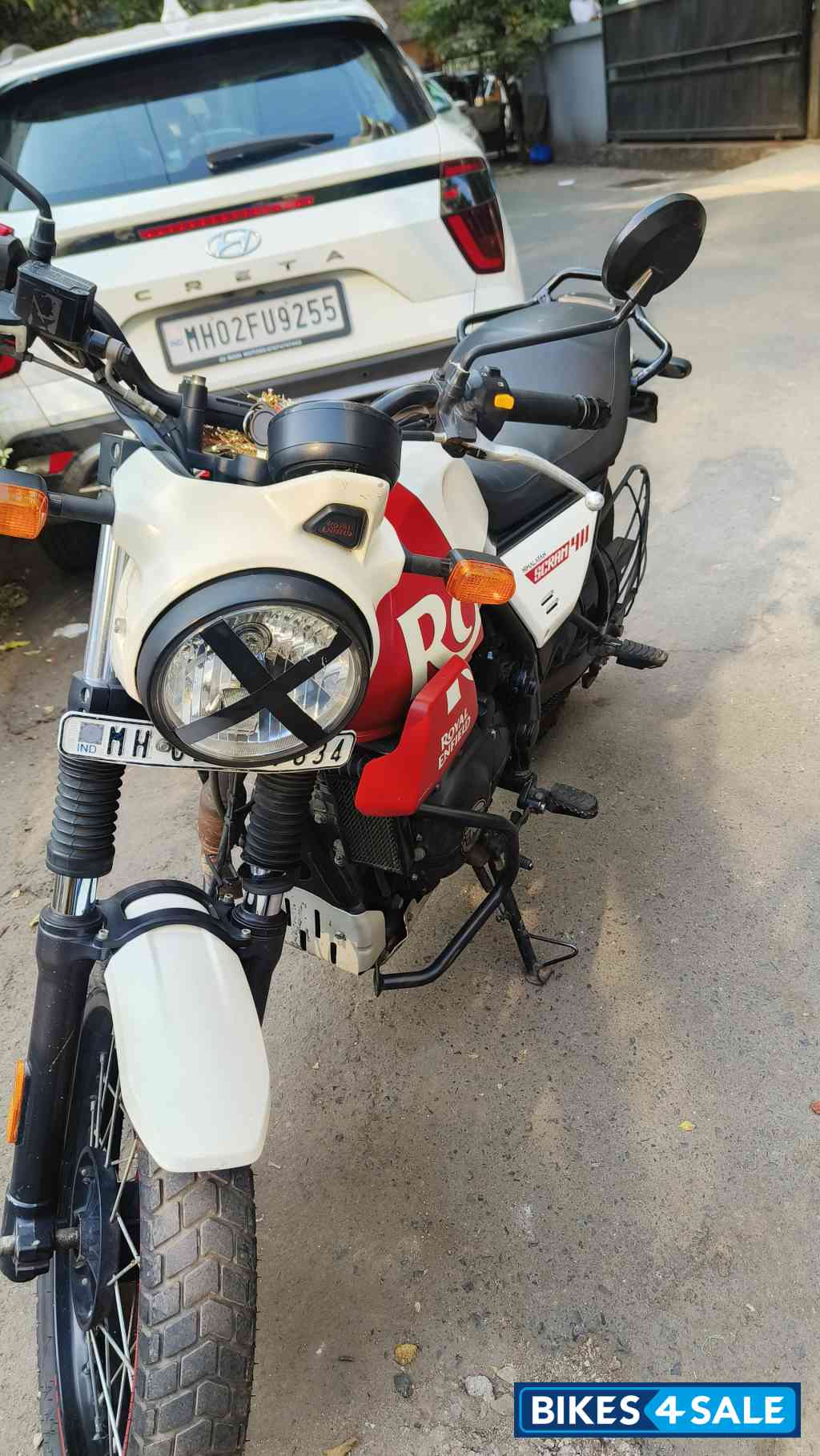 White Royal Enfield Scram 411