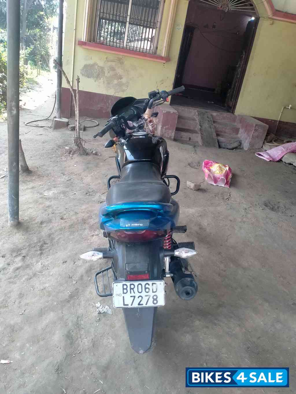 Blu Black Hero Glamour BS6