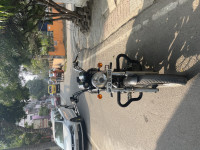 Black Royal Enfield Thunderbird 350