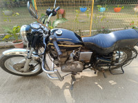 Black Royal Enfield Bullet Electra Twinspark