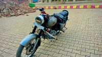 Gun Metal Gray Royal Enfield Classic 350