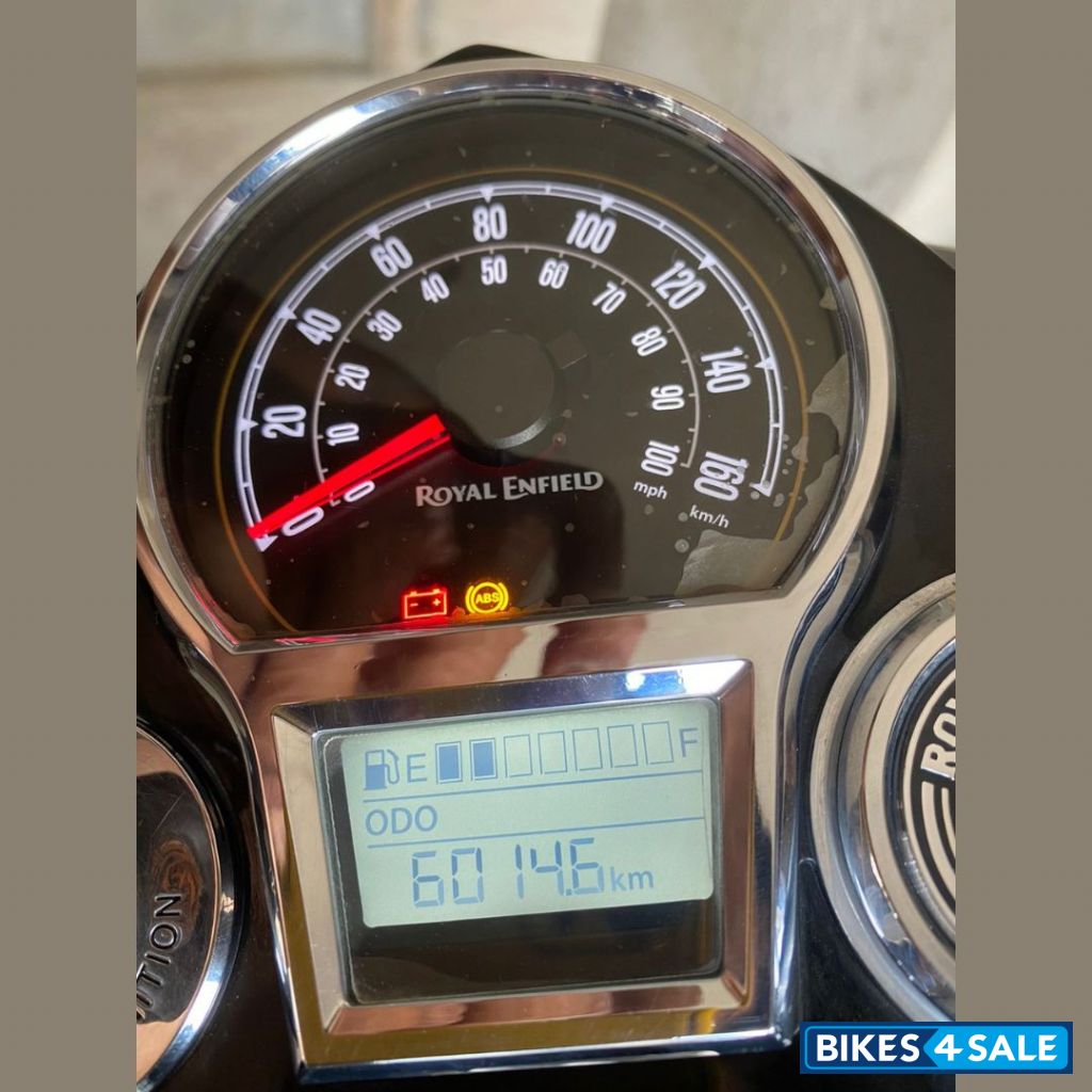 Gunmetal Grey Royal Enfield Classic Gunmetal Grey