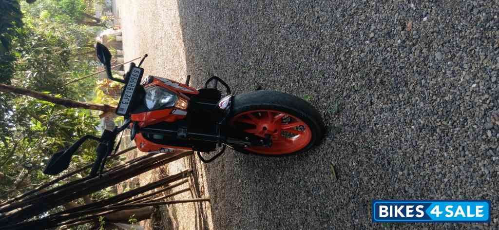 Electronic Orange KTM Duke 200