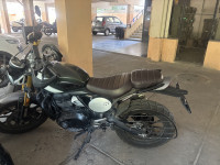 Triumph Scrambler 400 X