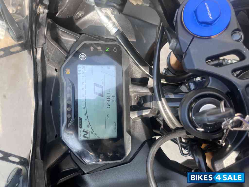 Yamaha R15M Monster Energy MotoGP Edition