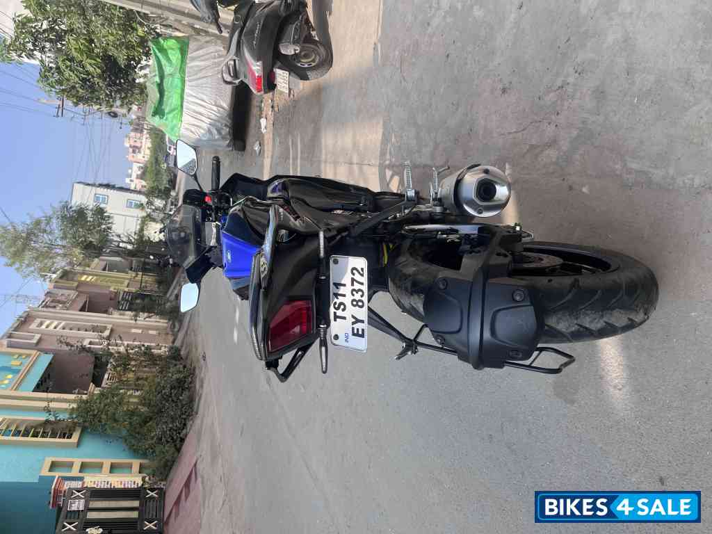 Yamaha R15M Monster Energy MotoGP Edition