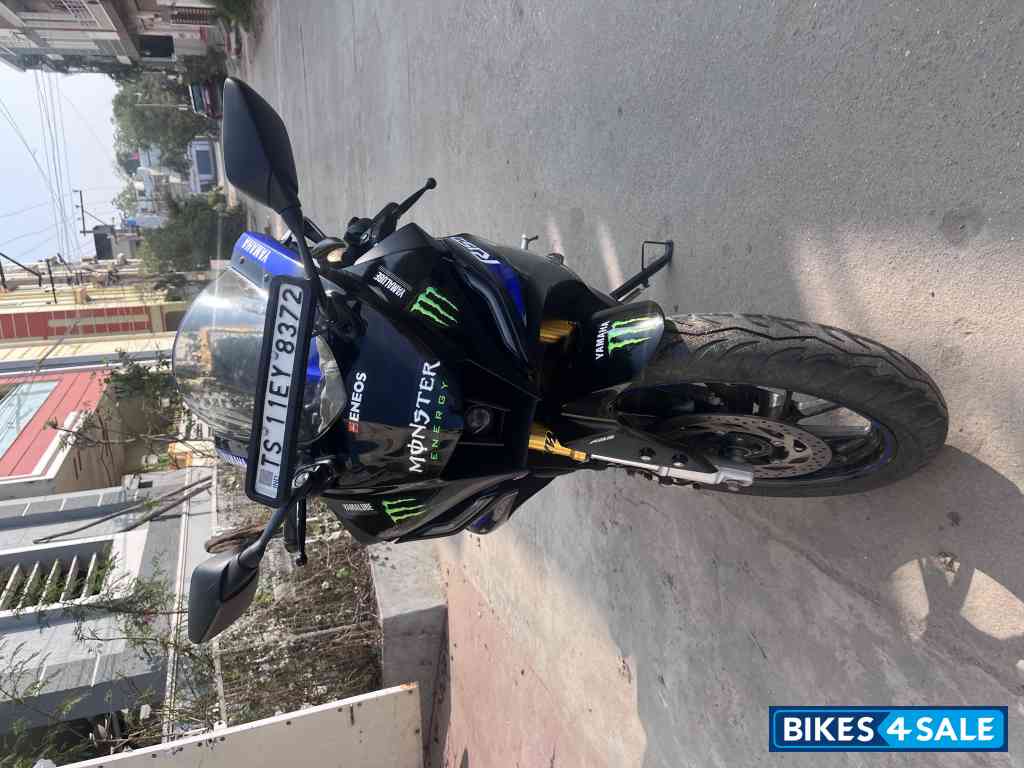 Yamaha R15M Monster Energy MotoGP Edition