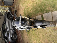 White Bajaj Dominar 400