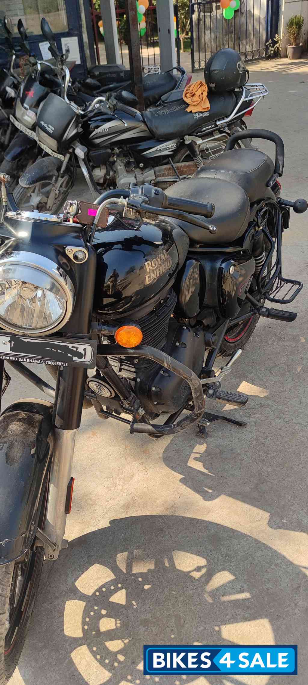 Dark Stealth Black Royal Enfield Classic 350 Dual Channel BS6