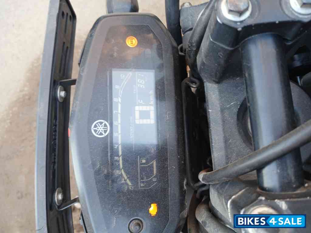 Black Golden Yamaha FZ-S FI V3 2022