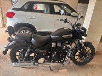 Royal Enfield Meteor 350 Stellar