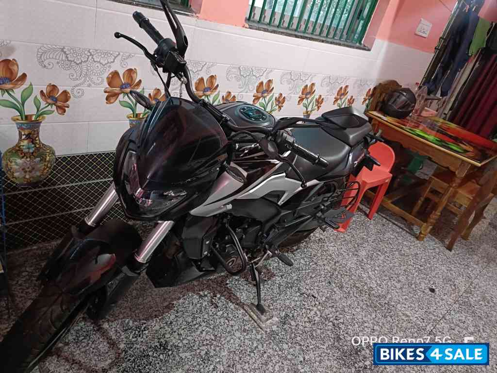 Bajaj Dominar 250 2022