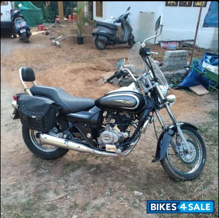 Bajaj Avenger Cruise 220