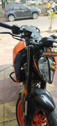 KTM Duke 200