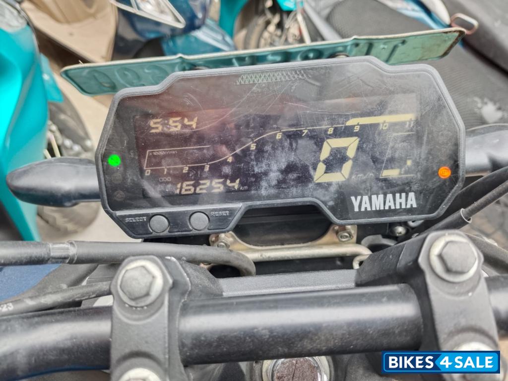 Yamaha FZ-S FI Ver 4.0 DLX