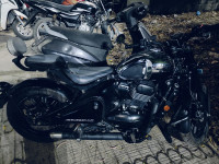 Jawa 42 Bobber Black Mirror 2023 Model