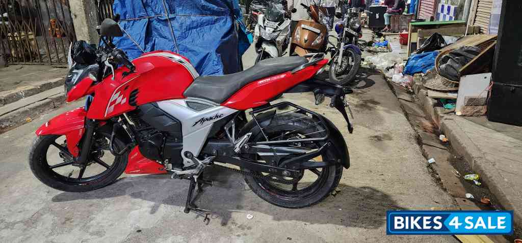 TVS Apache RTR 160 4V BS6 TVS Apache RTR 160 4V BS6