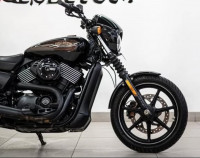 Black Harley Davidson Street 750