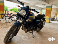 Royal Enfield Scram 411