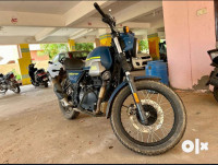 Royal Enfield Scram 411