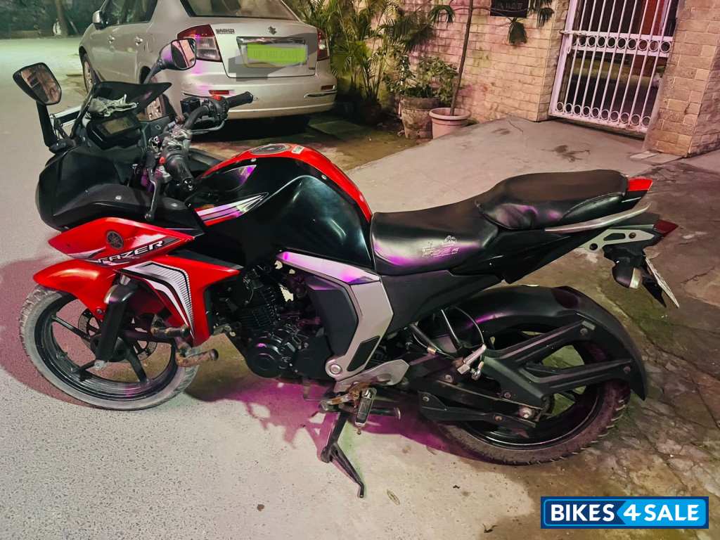 Yamaha Fazer FI V2