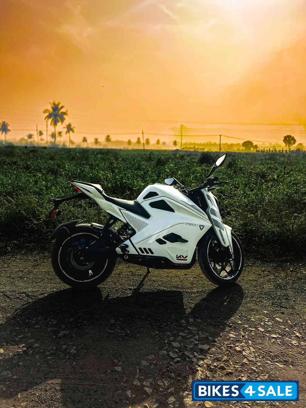 Ultraviolette F77 Mach 2 Recon