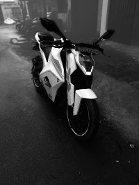 Ultraviolette F77 Mach 2 Recon