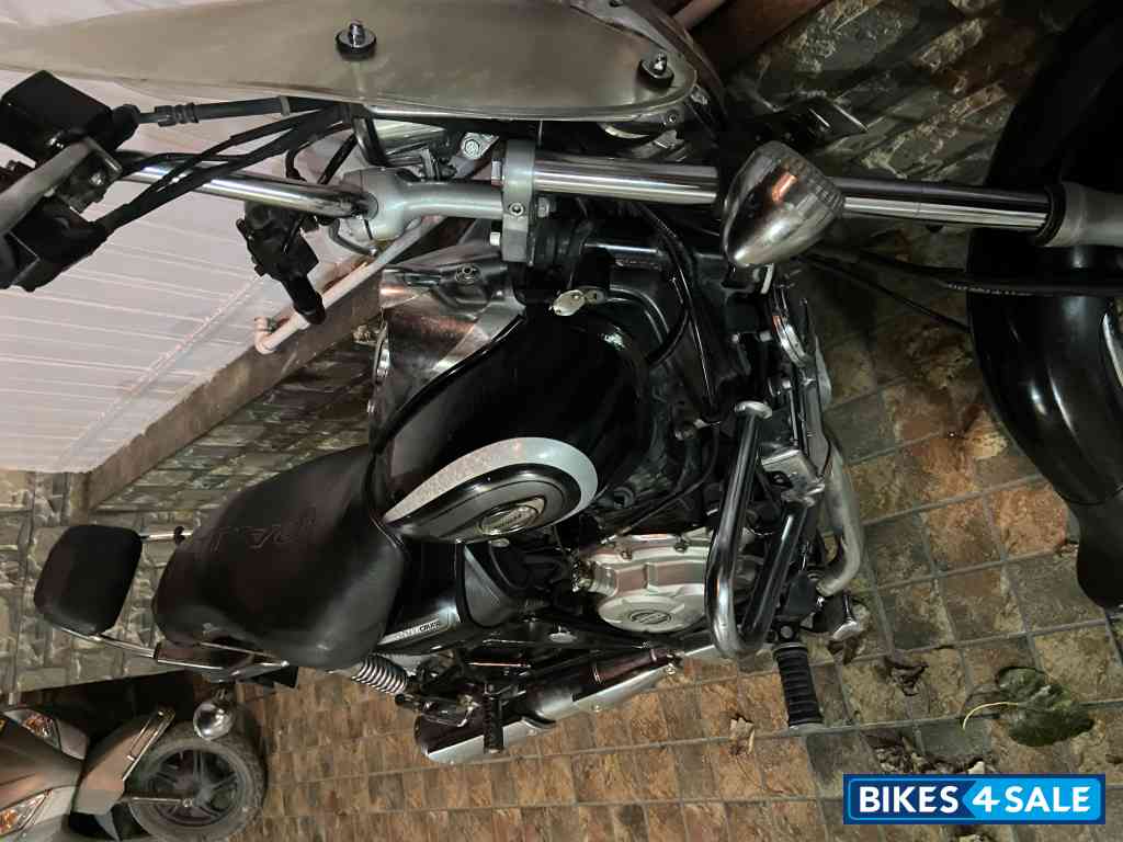 Bajaj Avenger Cruise 220 Bajaj Avenger Cruise 220