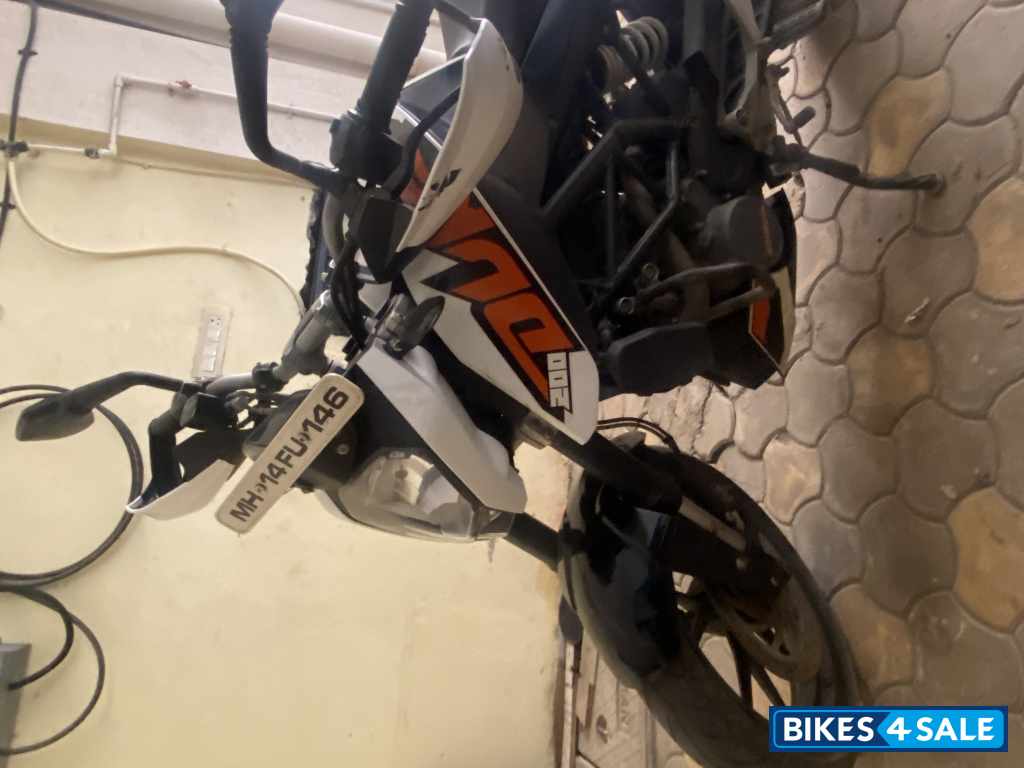 KTM Duke 200