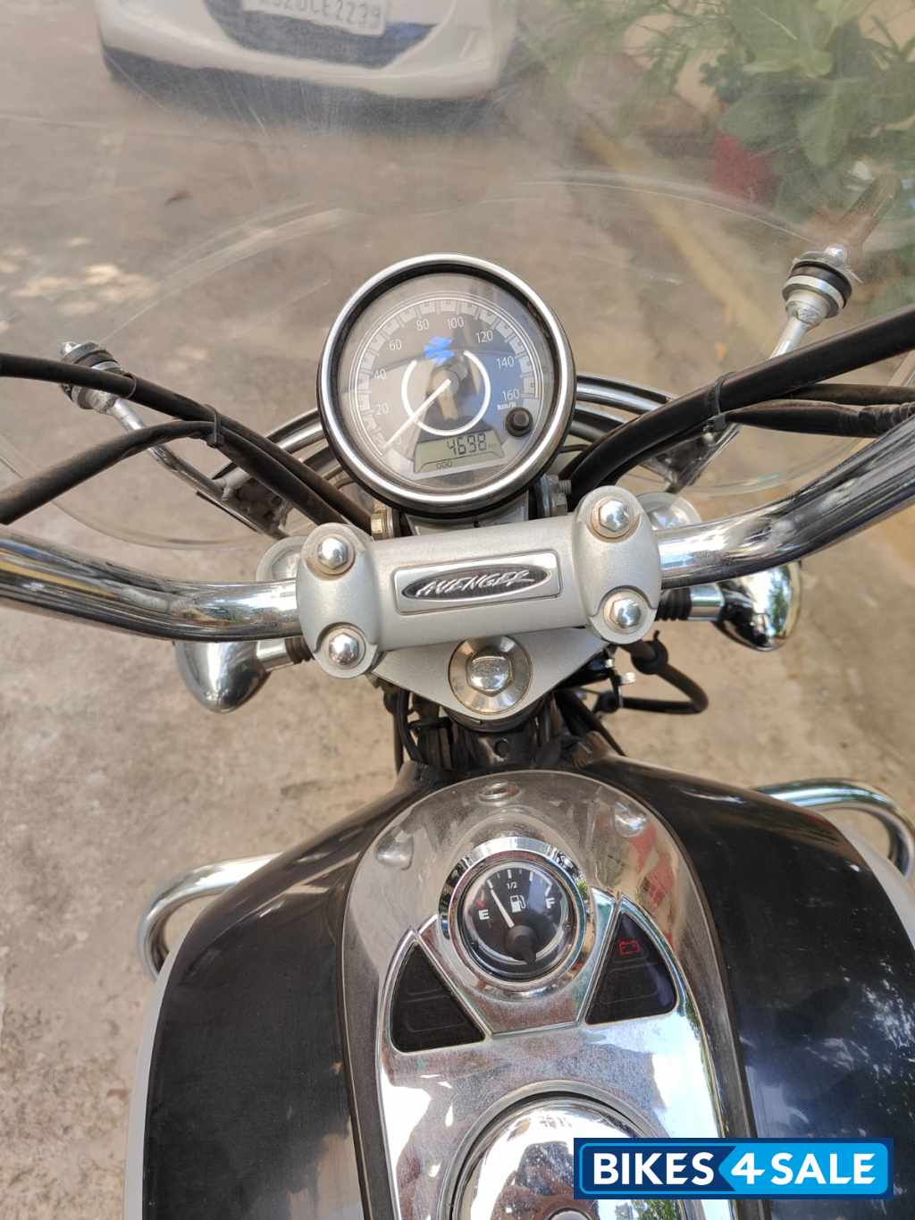 Bajaj Avenger Cruise 220