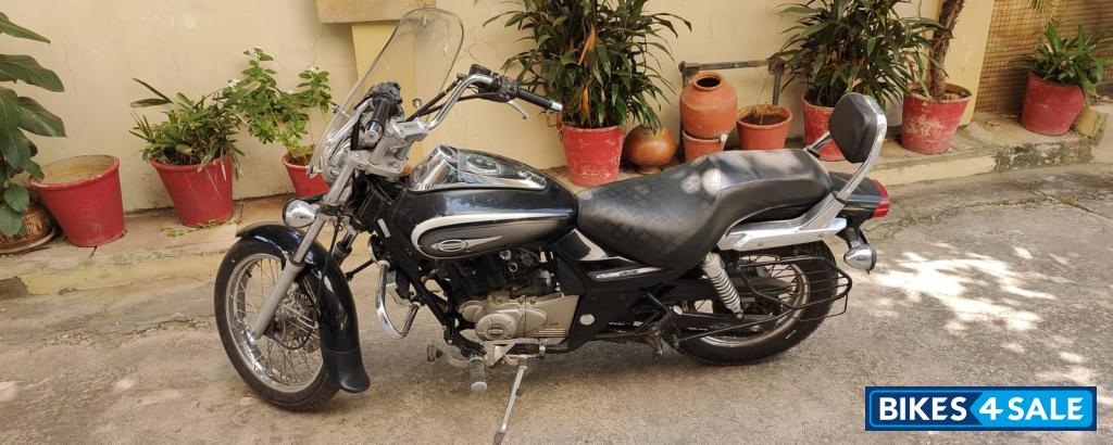 Bajaj Avenger Cruise 220