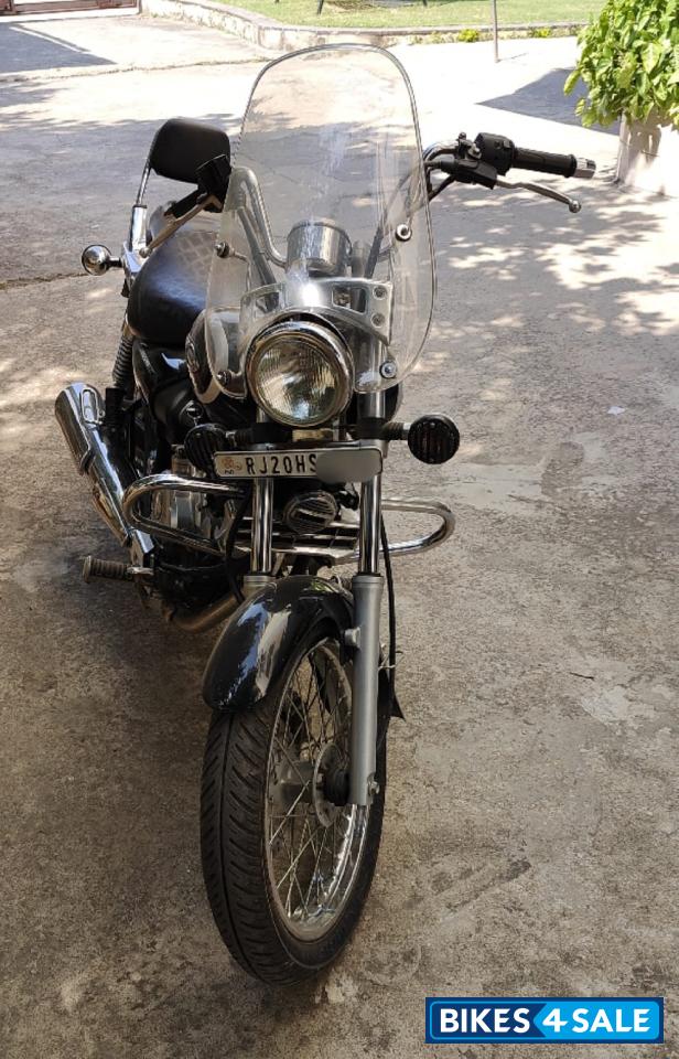 Bajaj Avenger Cruise 220