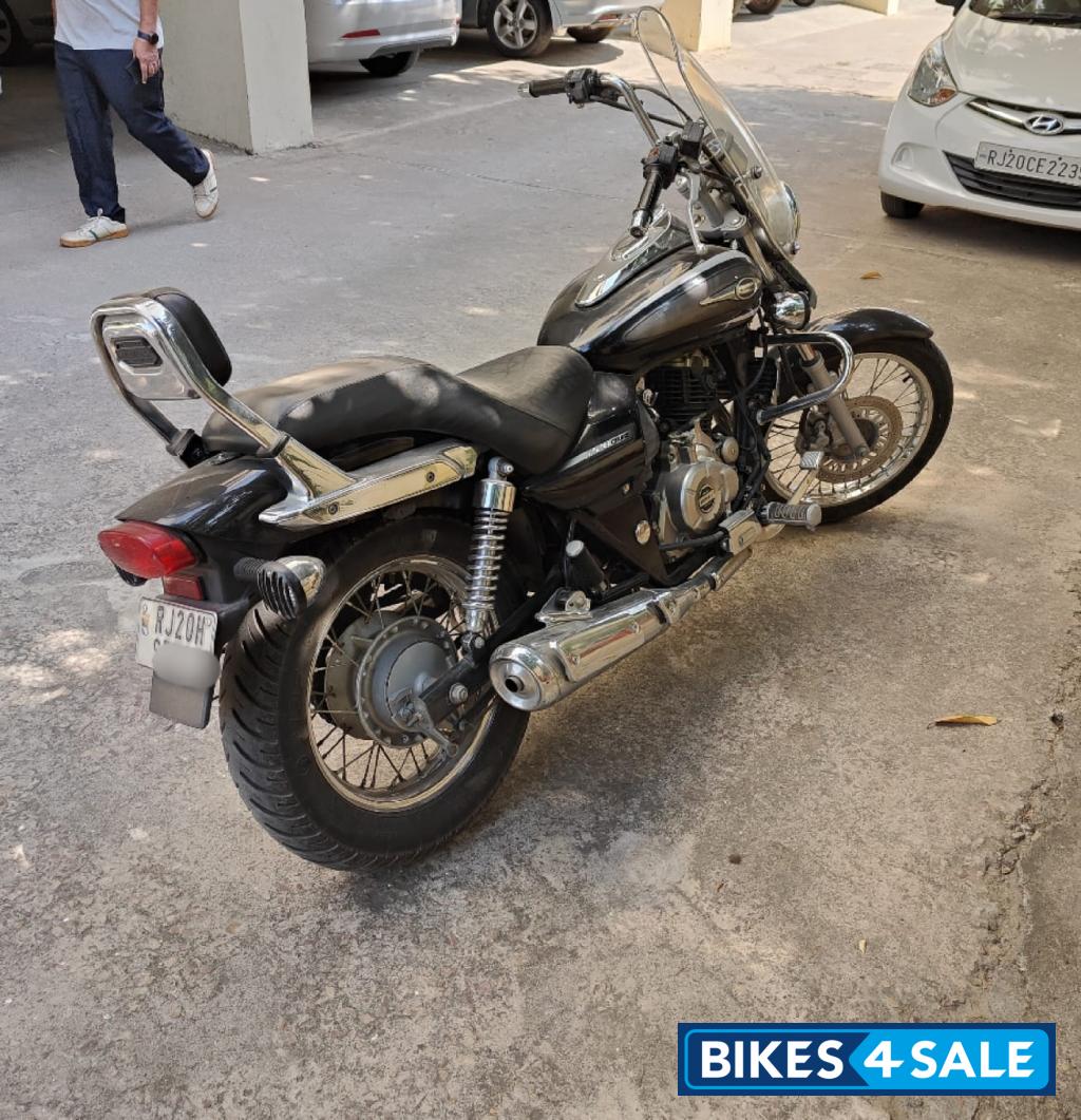 Bajaj Avenger Cruise 220