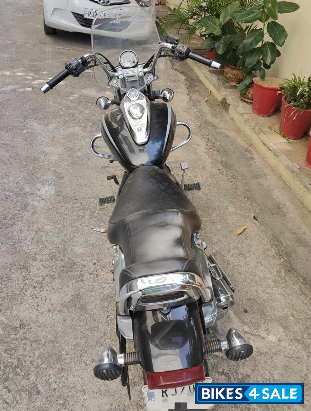 Bajaj Avenger Cruise 220