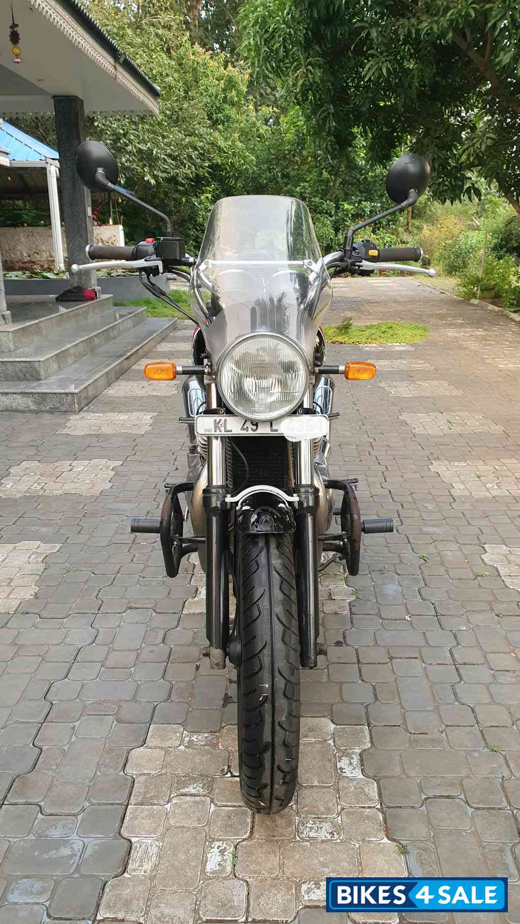Royal Enfield Interceptor 650 Twin