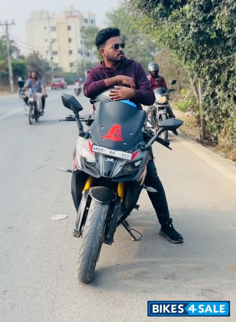 Black TVS Apache RTR 310