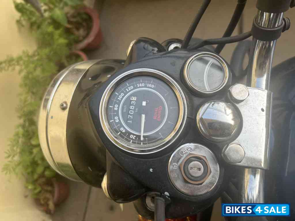 Royal Enfield Bullet 350 ES BS6