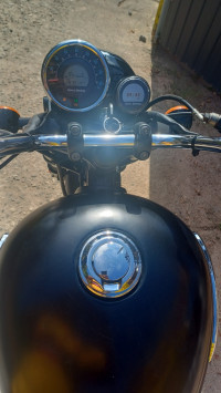 Royal Enfield Meteor 350 Stellar