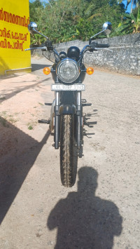 Royal Enfield Meteor 350 Stellar
