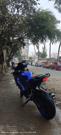 Deep Purplish Blue Yamaha R15 V4